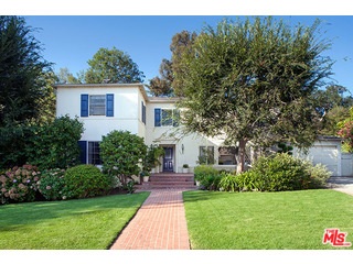 369 Homewood Road Los Angeles, CA 90049 - Photo 1 of 10