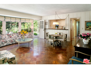 369 Homewood Road Los Angeles, CA 90049 - Photo 4 of 10
