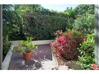 369 Homewood Road Los Angeles, CA 90049 - Photo 10 of 10