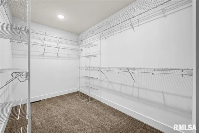 $588,900 | 2609 West Arden Way, Dunlap, IL 61525