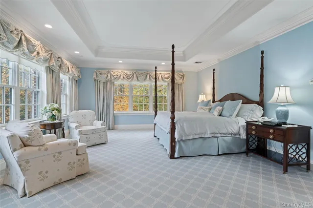 $5,700,000 | 6 La Colline Drive, Mill Neck, NY 11765