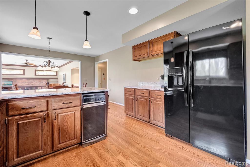 541 Augusta Drive Rochester Hills, MI 48309 - Photo 23 of 74