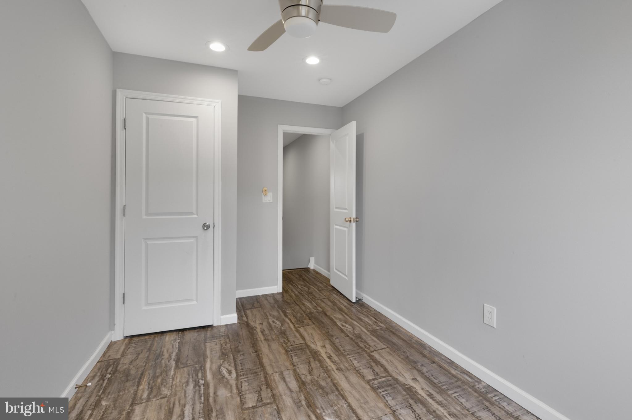 2208 South 5th Street Philadelphia, PA 19148 - Photo 18 of 31