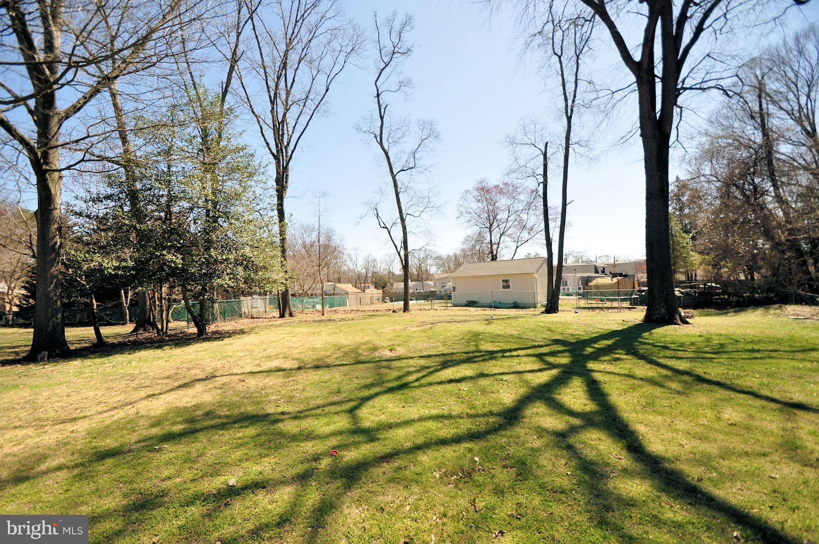 8445 Garland Road Pasadena, MD 21122 - Photo 16 of 30 Half Acre Private Yard