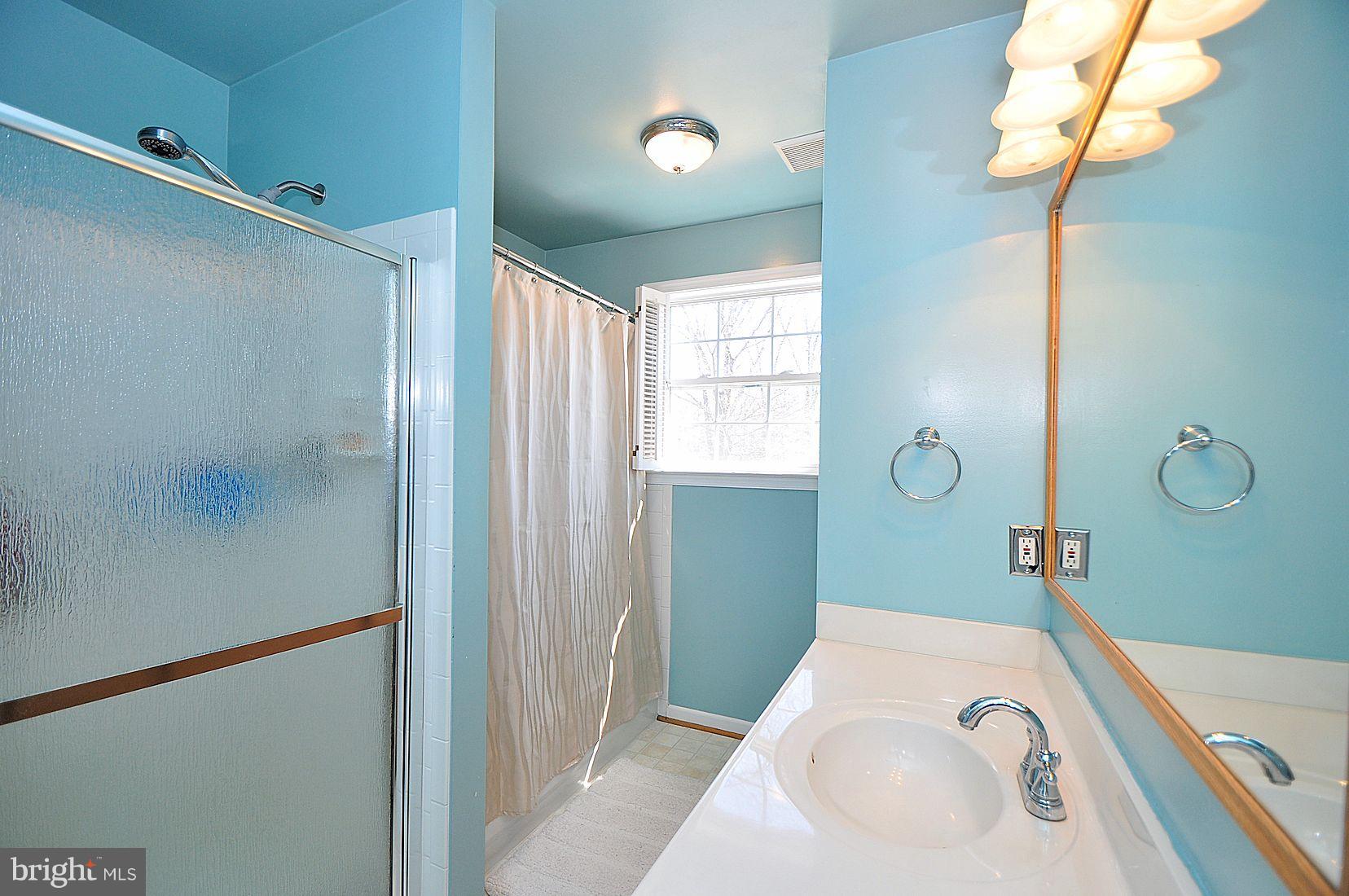 8445 Garland Road Pasadena, MD 21122 - Photo 21 of 30 Bedroom (Master)