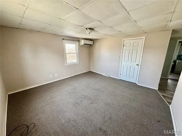 $795 | 207 East Penning Avenue, Unit B, Wood River, IL 62095