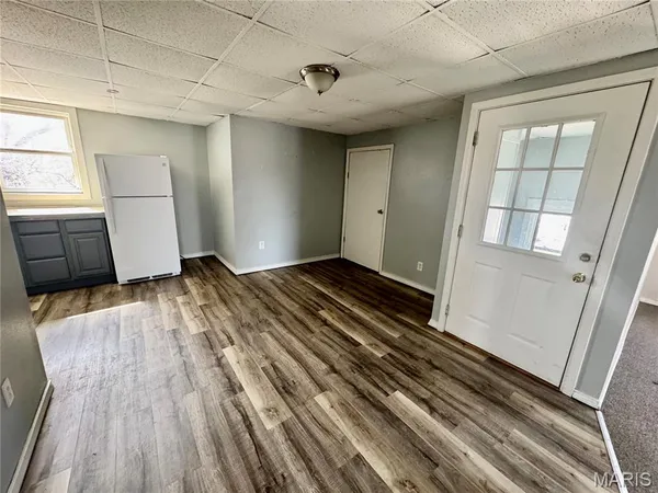 $795 | 207 East Penning Avenue, Unit B, Wood River, IL 62095