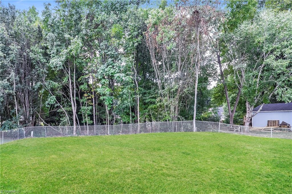 544 Covington Ridge Road Winston-Salem, NC 27107 - Photo 15 of 17