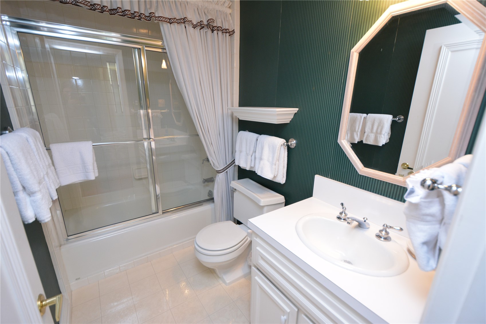 760 Copper Road, Unit 305 Frisco, CO 80443 - Photo 18 of 31 Gallery Image 18