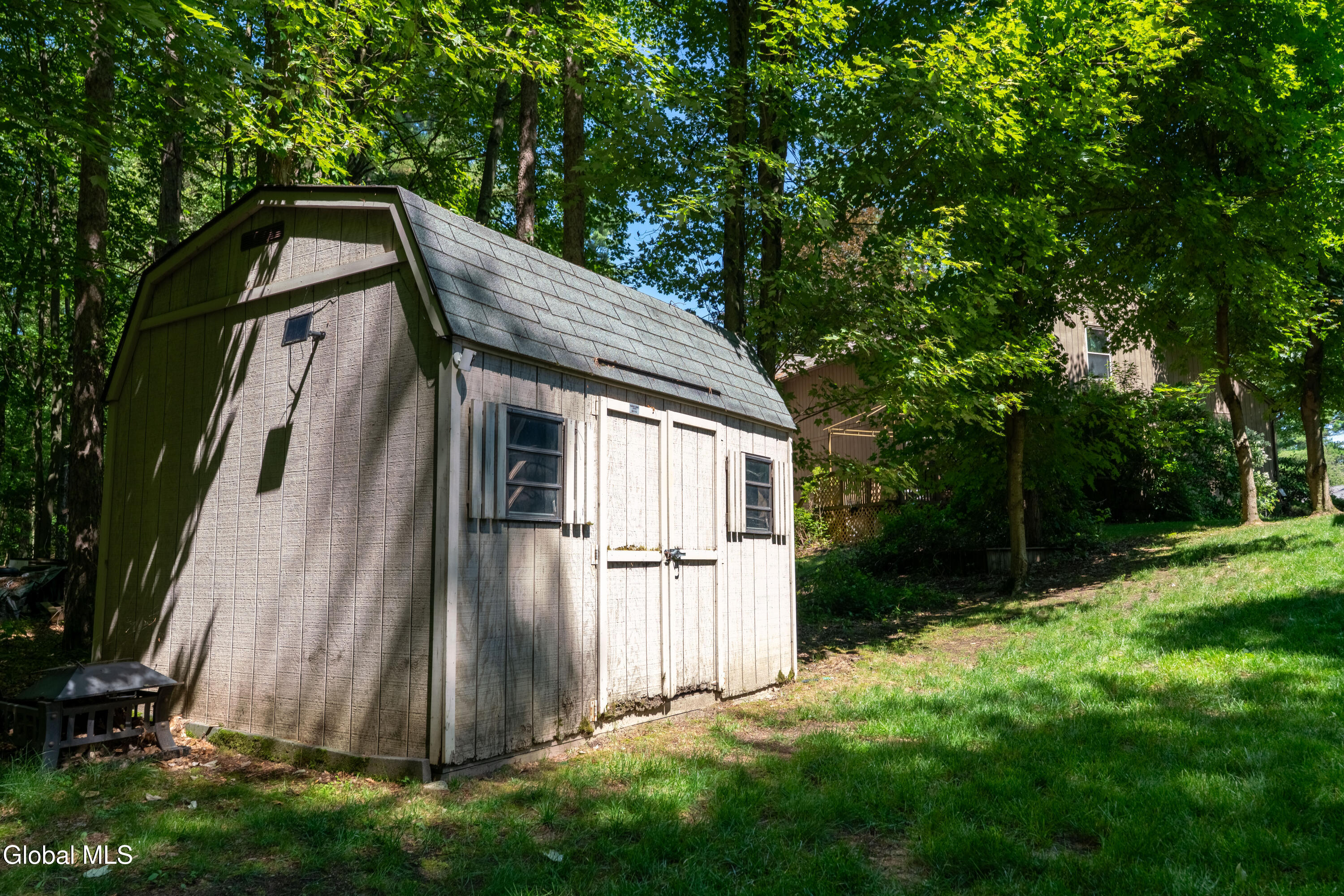 150 Thimbleberry Road Malta, NY 12020 - Photo 28 of 34 150 Thimbleberry-27