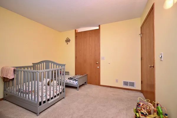 $250,000 | 760 Jimmy Carter Place, Winona, MN 55987