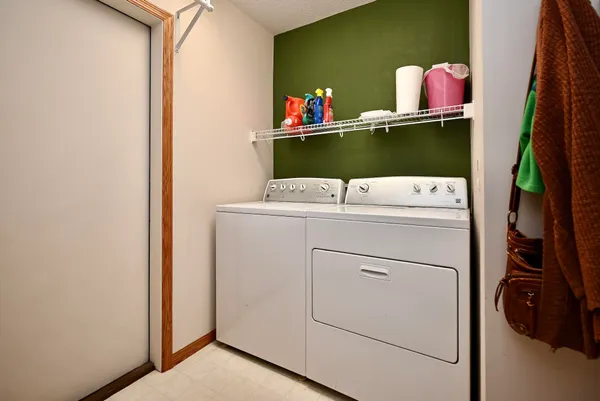 $250,000 | 760 Jimmy Carter Place, Winona, MN 55987
