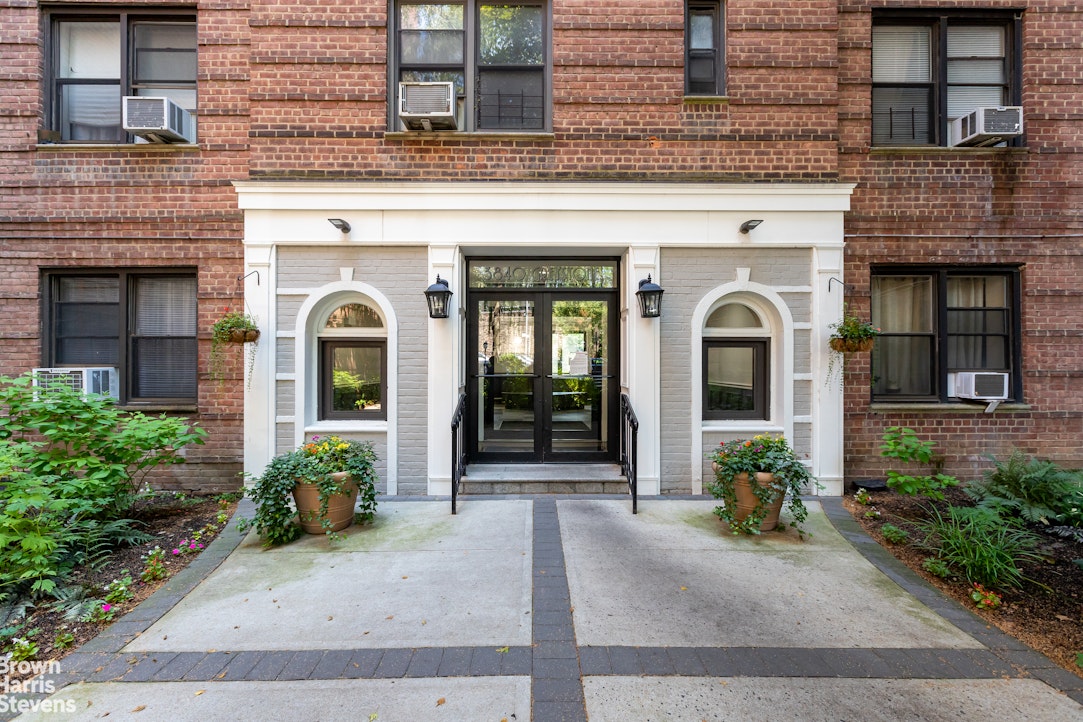 3840 Greystone Avenue, Unit 5L Bronx, NY 10463 - Photo 15 of 41