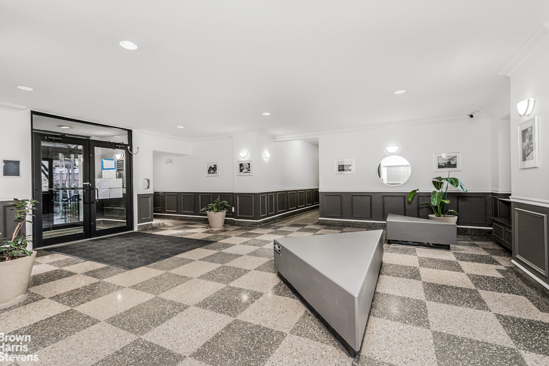 3840 Greystone Avenue, Unit 5L Bronx, NY 10463 - Photo 18 of 41