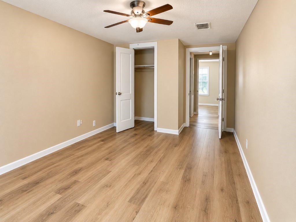 620 South Atascosa Street Mathis, TX 78368 - Photo 5 of 10 Gallery Image 5