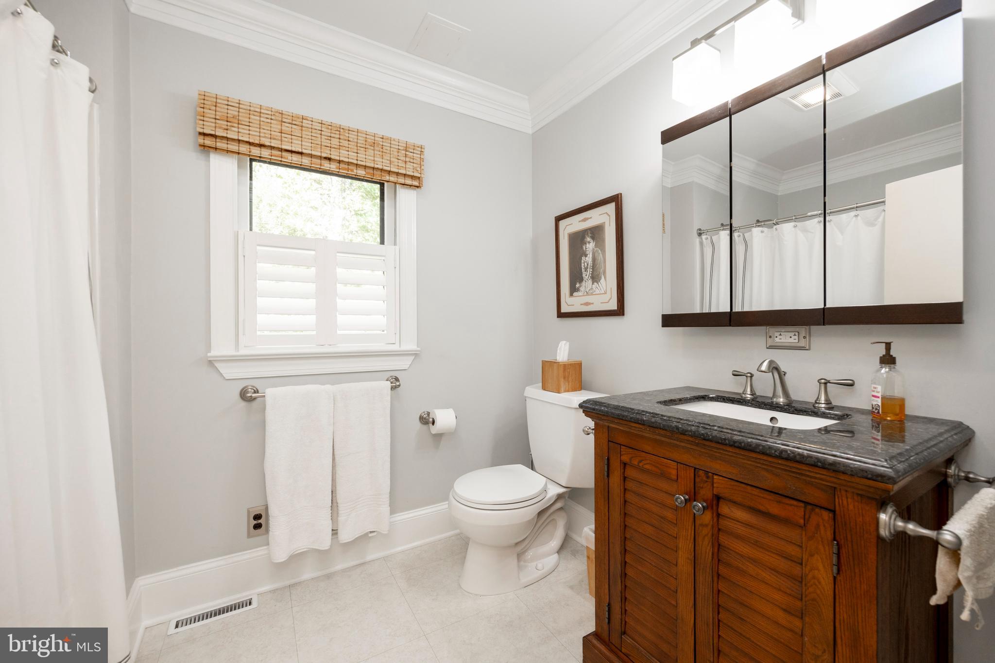 37 Atwater Road Chadds Ford, PA 19317 - Photo 27 of 62 first floor full bath