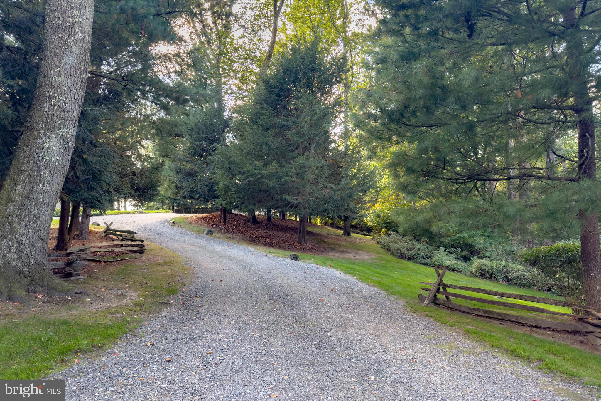 37 Atwater Road Chadds Ford, PA 19317 - Photo 5 of 62 Driveway at the end of the private lane