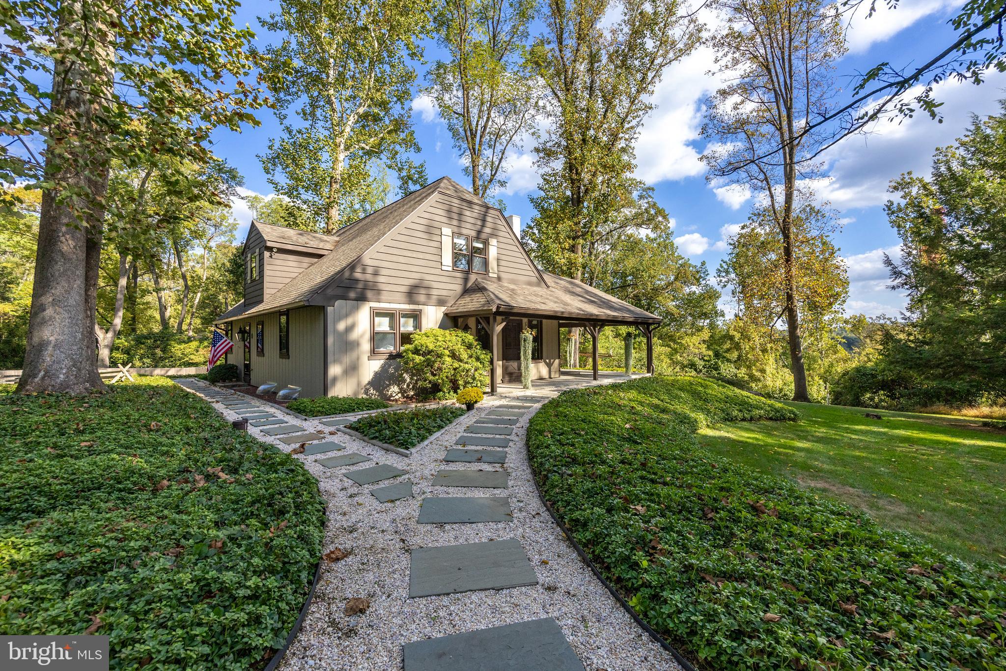 37 Atwater Road Chadds Ford, PA 19317 - Photo 8 of 62 inviting landscaping
