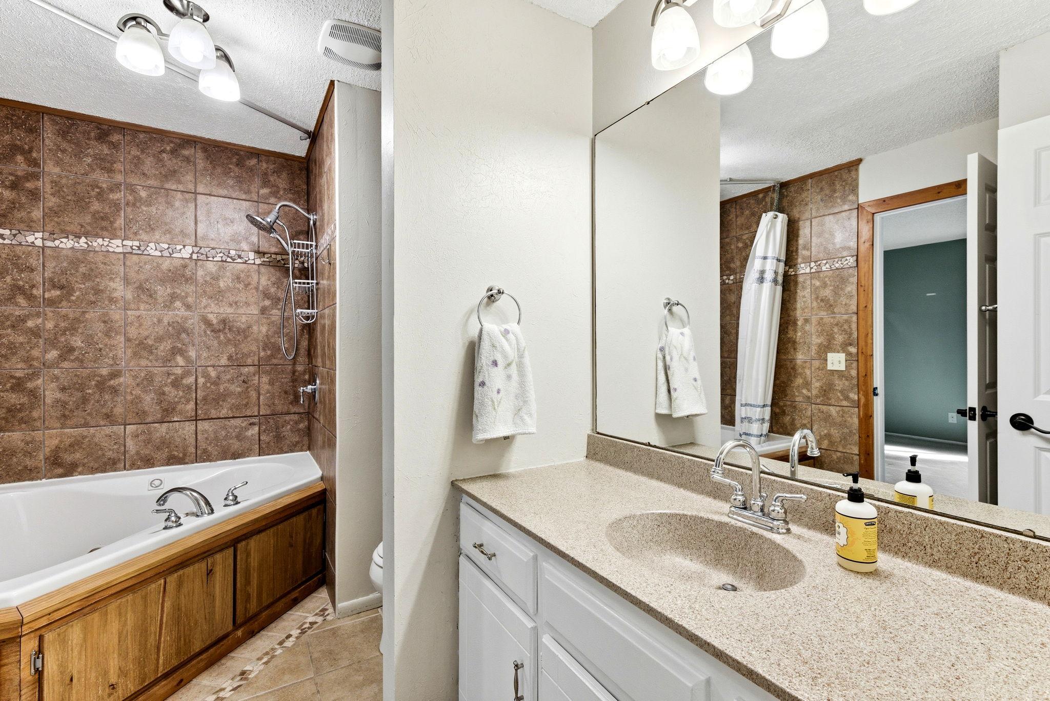 7064 Springhill Circle Eden Prairie, MN 55346 - Photo 24 of 46
