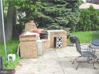 33 Johnson Road Lawrenceville, NJ 08648 - Photo 2 of 5