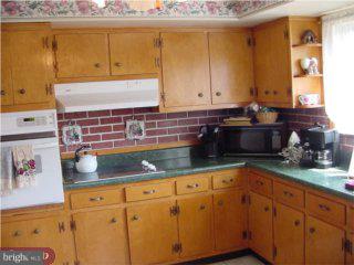 33 Johnson Road Lawrenceville, NJ 08648 - Photo 4 of 5