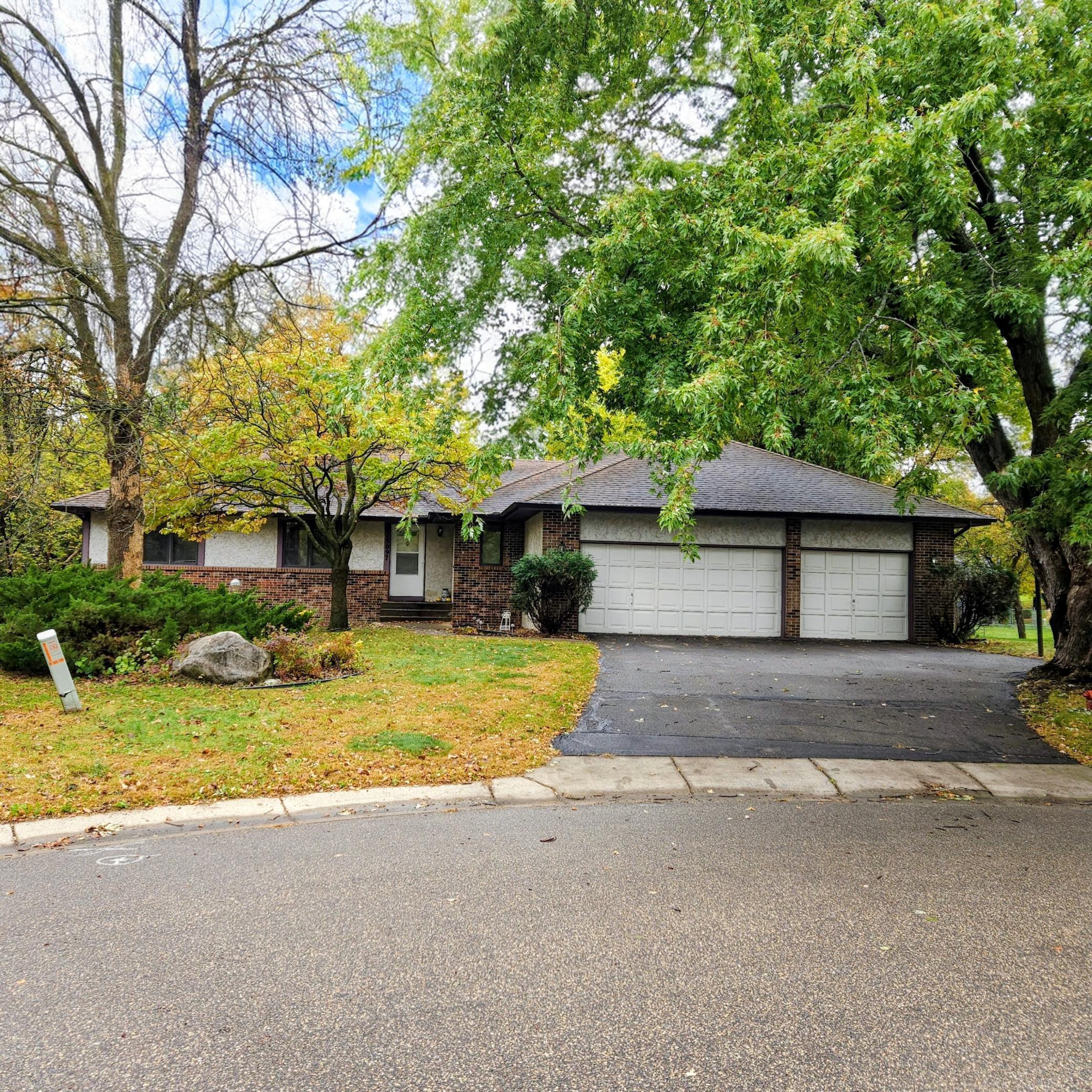 15097 67th Place North Maple Grove, MN 55311 - Photo 2 of 39