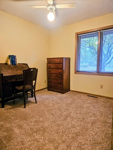 $480,000 | 15097 67th Place North, Maple Grove, MN 55311