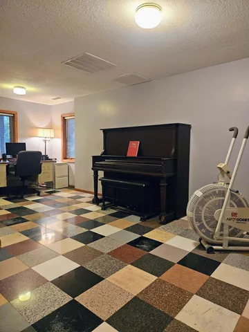 $480,000 | 15097 67th Place North, Maple Grove, MN 55311