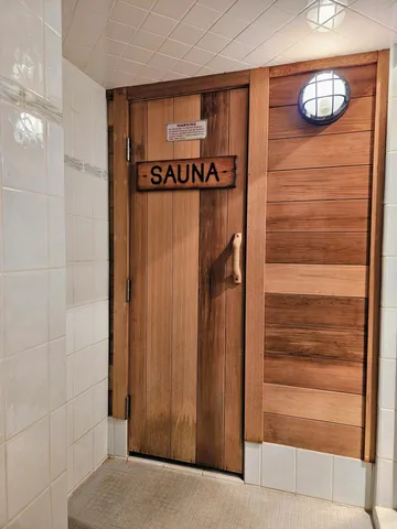 $480,000 | 15097 67th Place North, Maple Grove, MN 55311