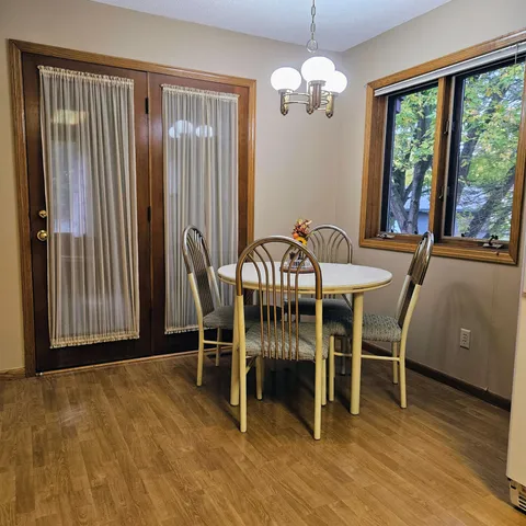 $480,000 | 15097 67th Place North, Maple Grove, MN 55311