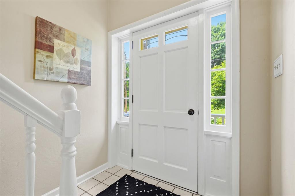113 Farmingdale Road Wexford, PA 15090 - Photo 3 of 38