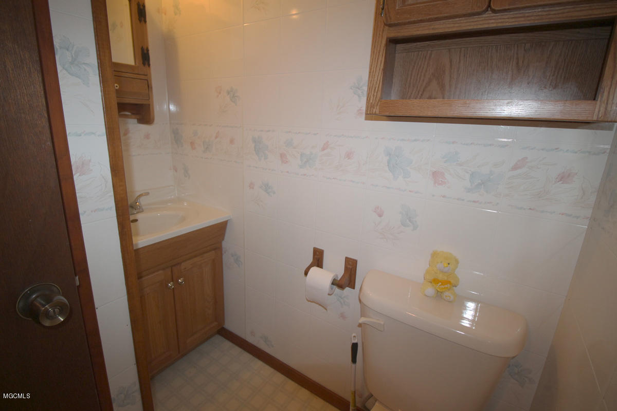 141 Bruce Goff Road Lucedale, MS 39452 - Photo 18 of 38 Bathroom 2