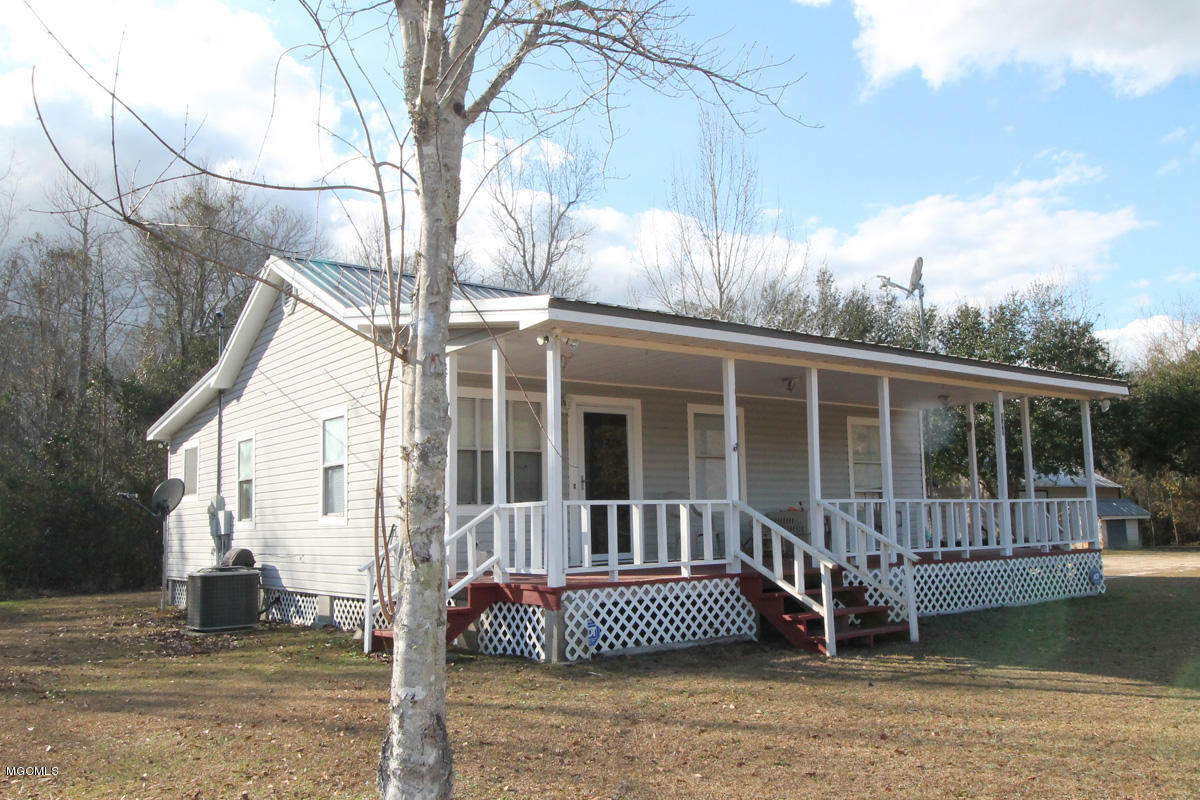 141 Bruce Goff Road Lucedale, MS 39452 - Photo 35 of 38 Front Angle