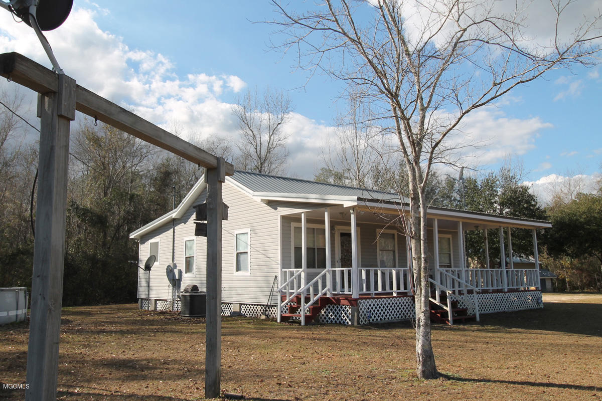 141 Bruce Goff Road Lucedale, MS 39452 - Photo 37 of 38 Front Angle