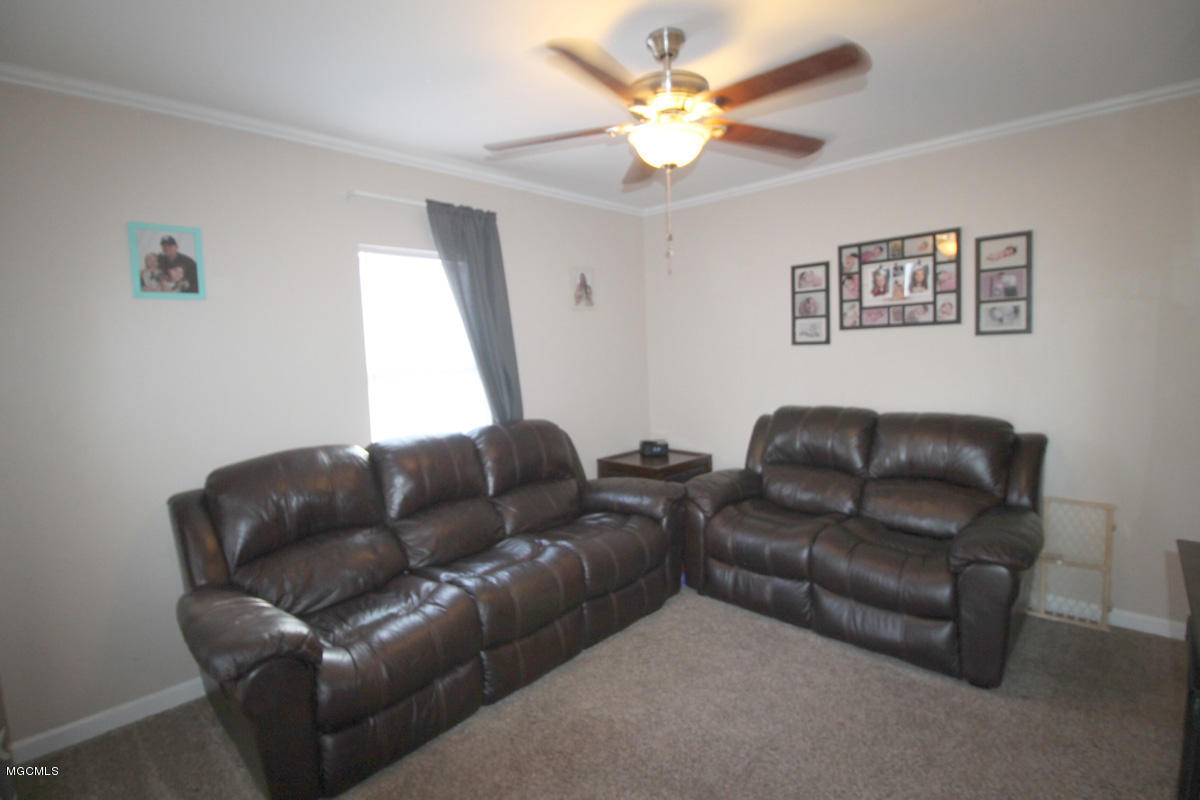 141 Bruce Goff Road Lucedale, MS 39452 - Photo 5 of 38 Living Room