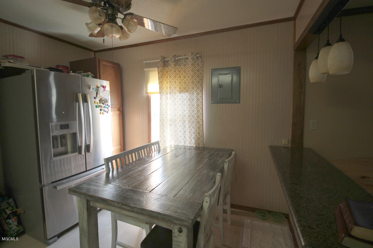 141 Bruce Goff Road Lucedale, MS 39452 - Photo 9 of 38 Dining