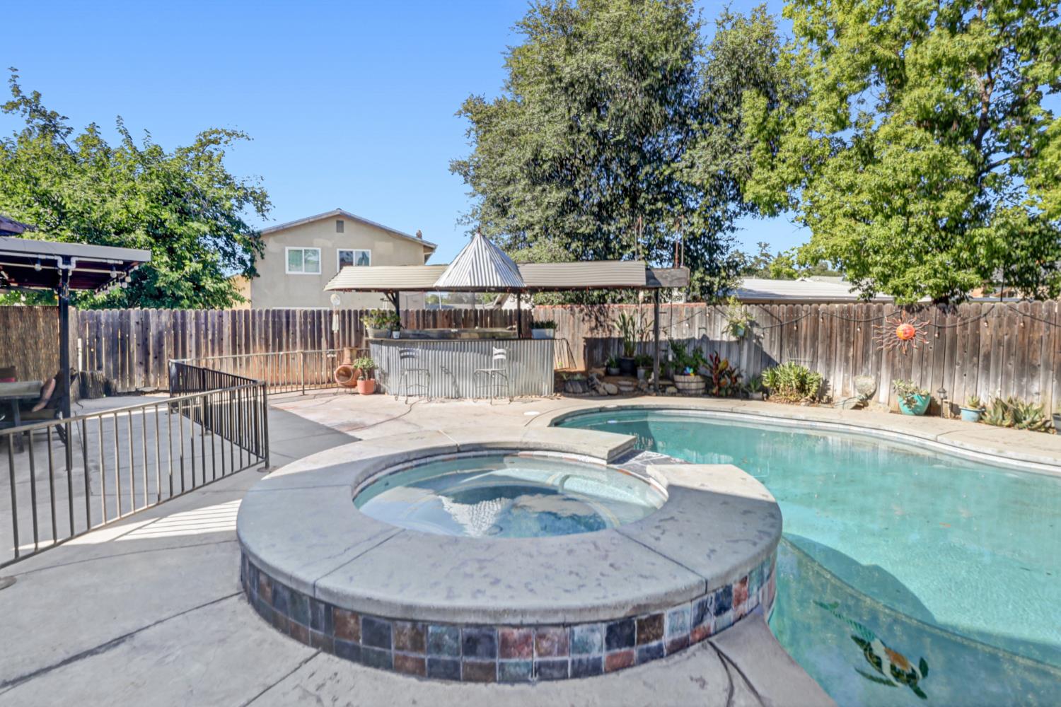 6511 Mossview Way Citrus Heights, CA 95621 - Photo 36 of 48