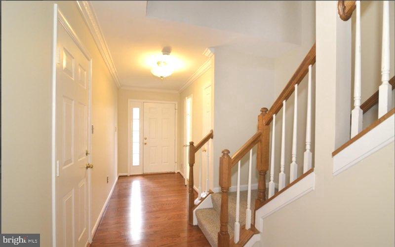 45495 Baggett Terrace Sterling, VA 20166 - Photo 3 of 24