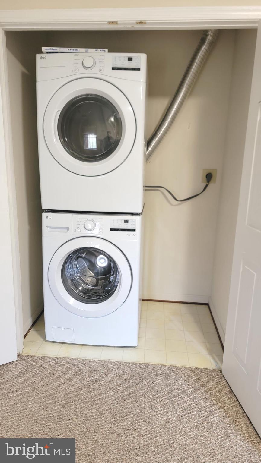 45495 Baggett Terrace Sterling, VA 20166 - Photo 8 of 24 Front Loading Washer & Dryer