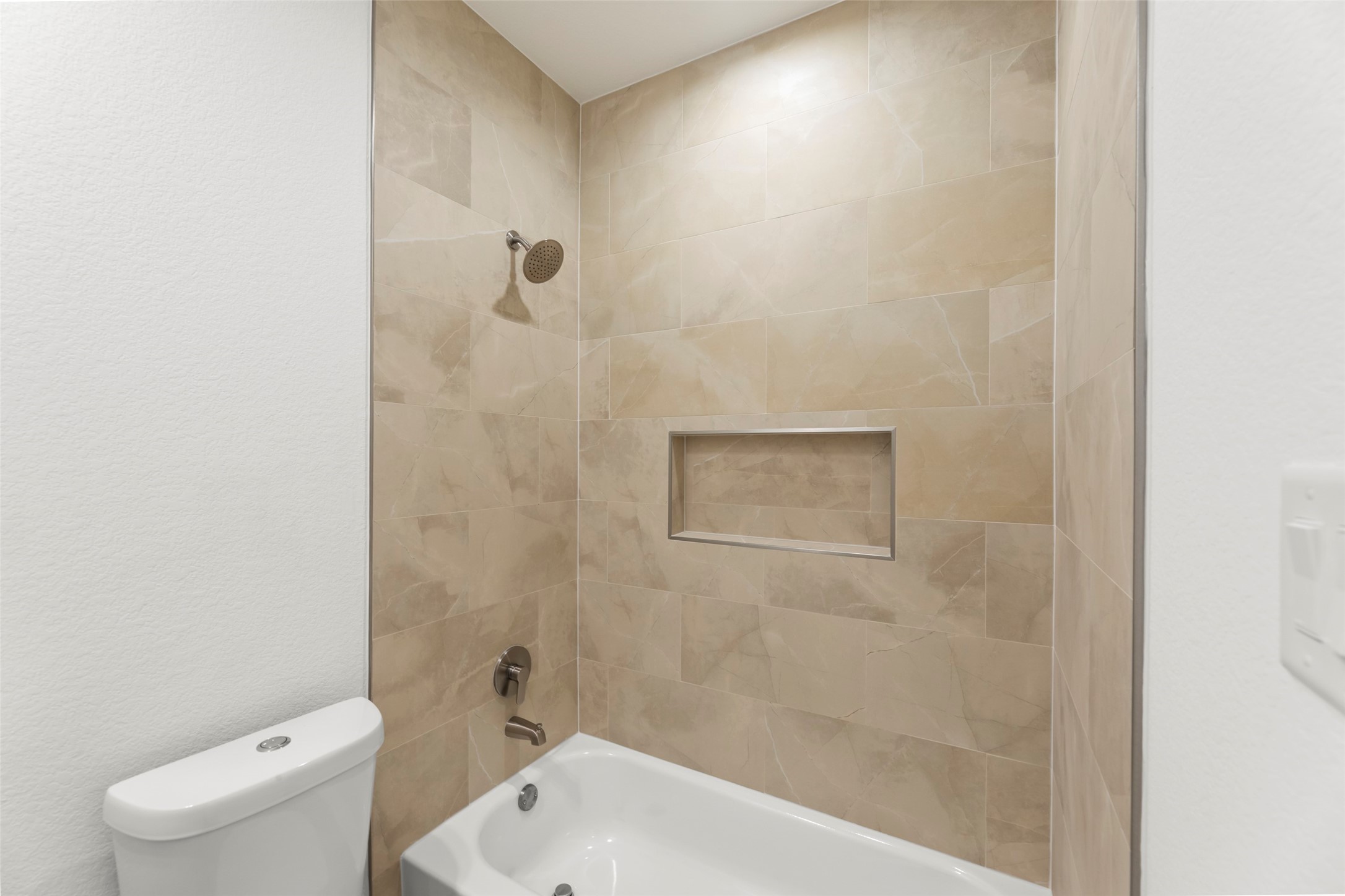 1475 Ferguson Way Houston, TX 77088 - Photo 13 of 28