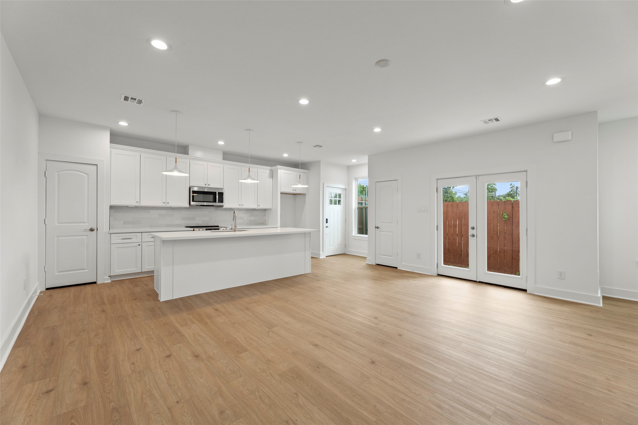 1475 Ferguson Way Houston, TX 77088 - Photo 18 of 28