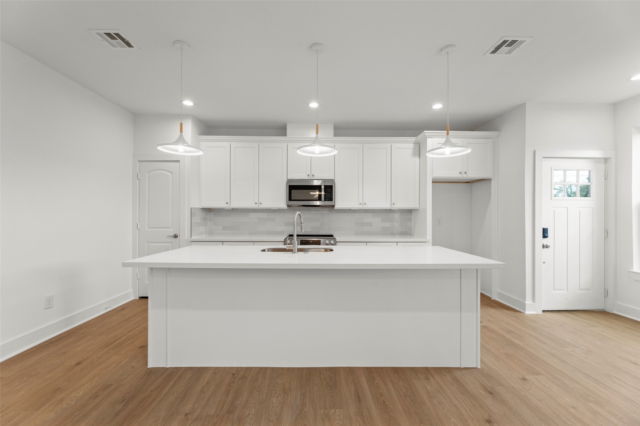 1475 Ferguson Way Houston, TX 77088 - Photo 19 of 28