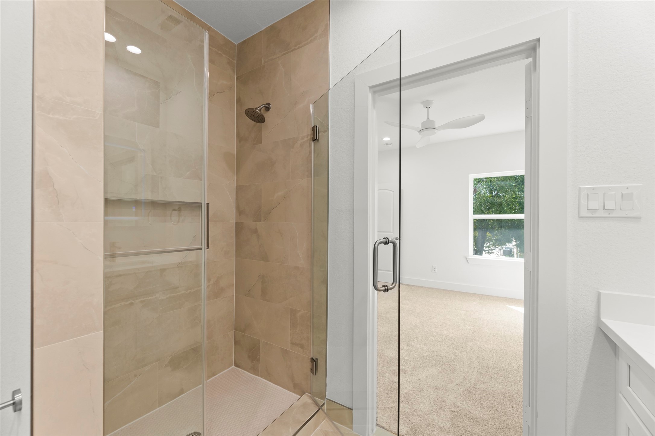 1475 Ferguson Way Houston, TX 77088 - Photo 9 of 28