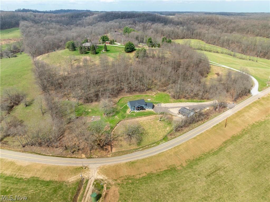 7528 Dover Zoar Road Northeast Dover, OH 44622 - Photo 36 of 42