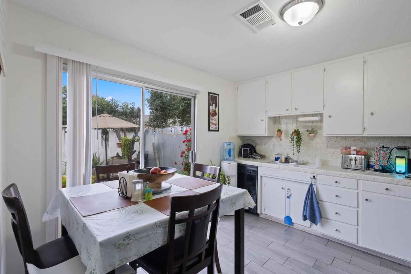 2012 West Rumble Road Modesto, CA 95350 - Photo 17 of 38 Gallery Image 17
