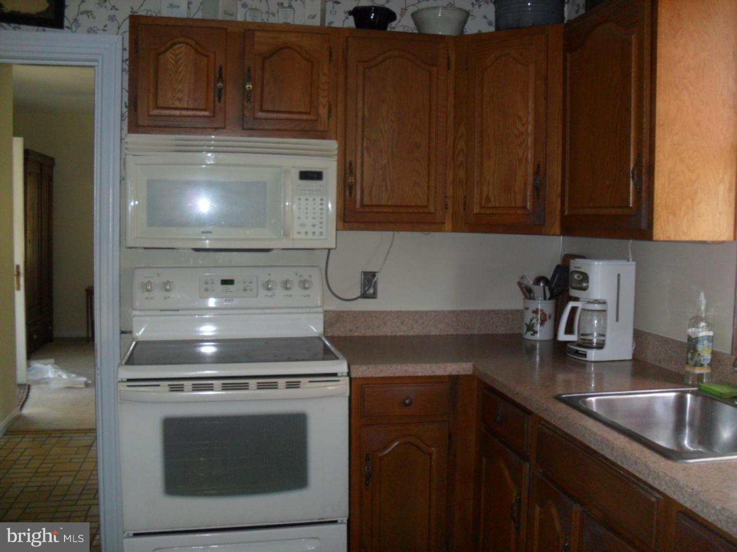 143 Woodland Road Wyncote, PA 19095 - Photo 19 of 25 Gallery Image 19