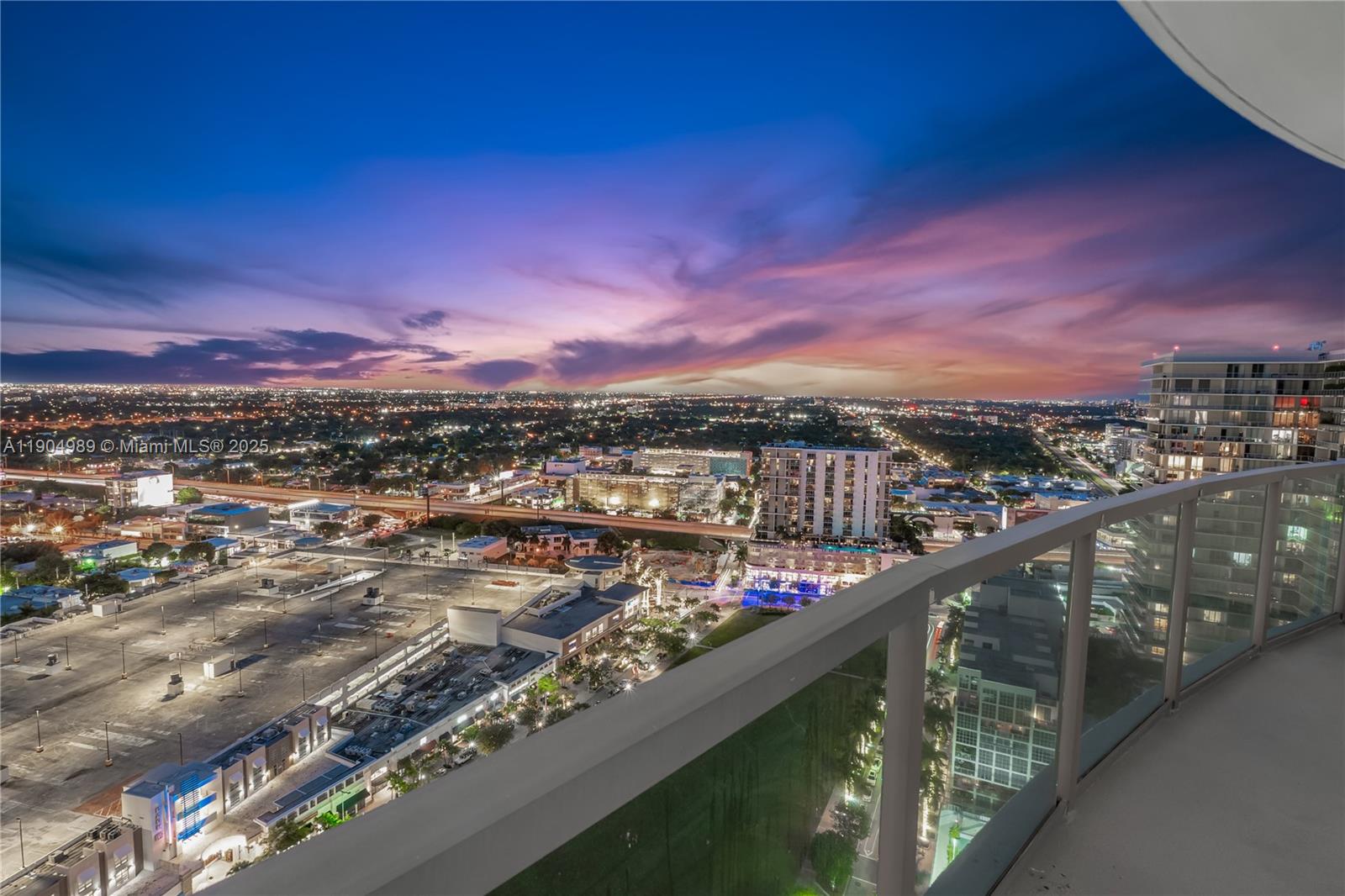 3301 Northeast 1st Avenue, Unit H2907 Miami, FL 33137 - Photo 18 of 29 a view of a city and a mountain view