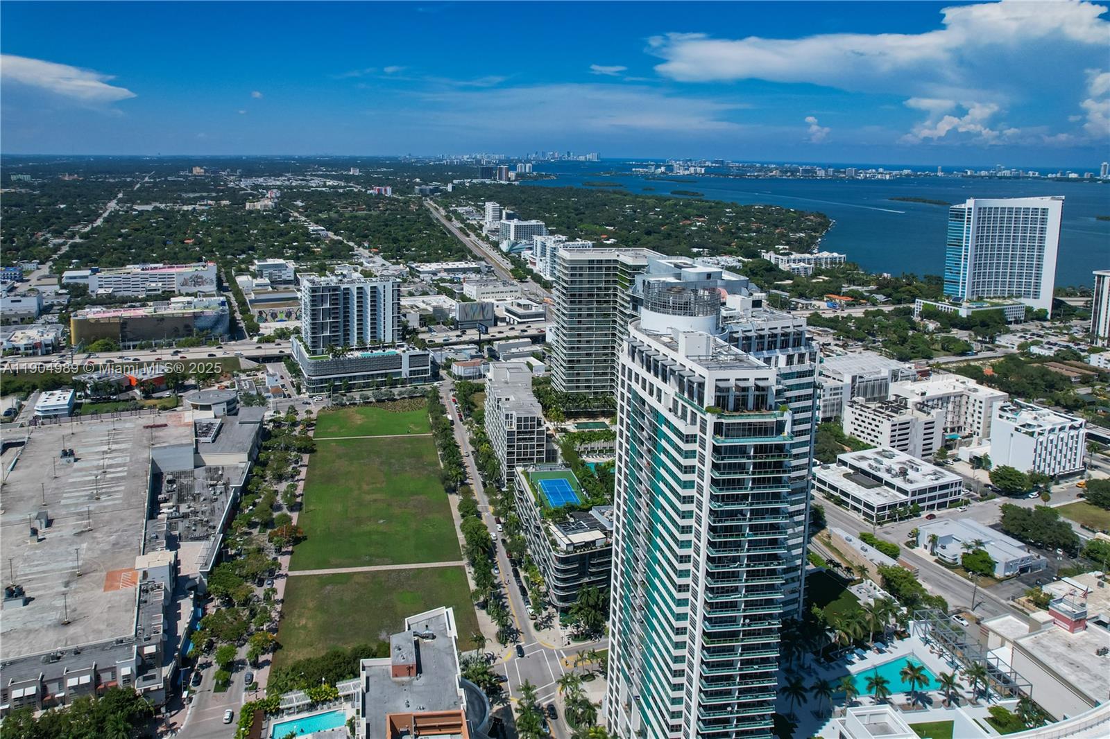 3301 Northeast 1st Avenue, Unit H2907 Miami, FL 33137 - Photo 27 of 29 a view of a city