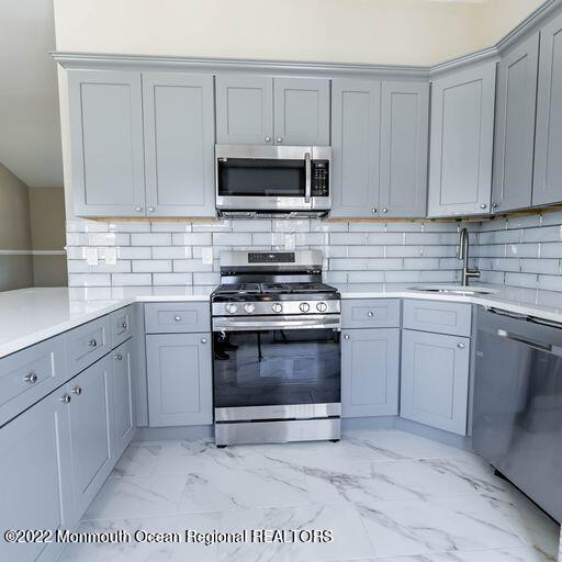 133 Newbury Road Howell, NJ 07731 - Photo 3 of 51 5836FD39-DF06-4885-8092-5E45B93F2D72