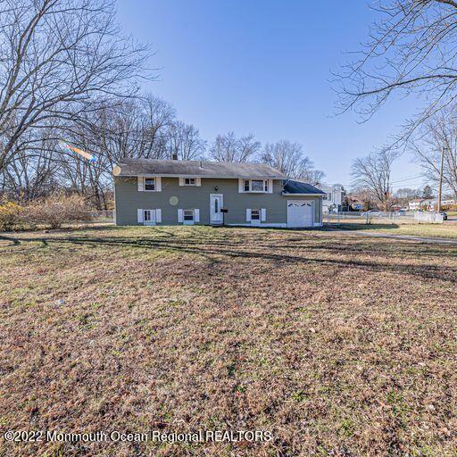 133 Newbury Road Howell, NJ 07731 - Photo 38 of 51 A9EF3846-FC3B-41F7-8CD7-52D43A1B374D